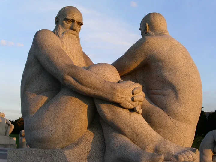 Supportive Social Media